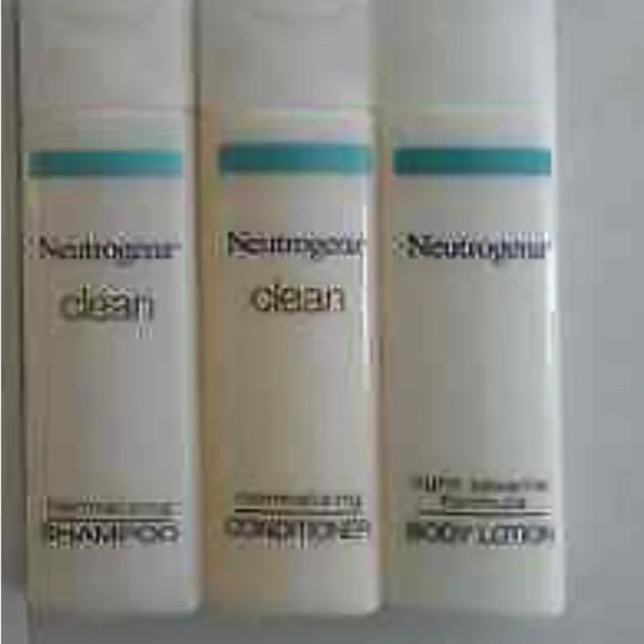 New travel Set Bundle - Picture 2 of 3